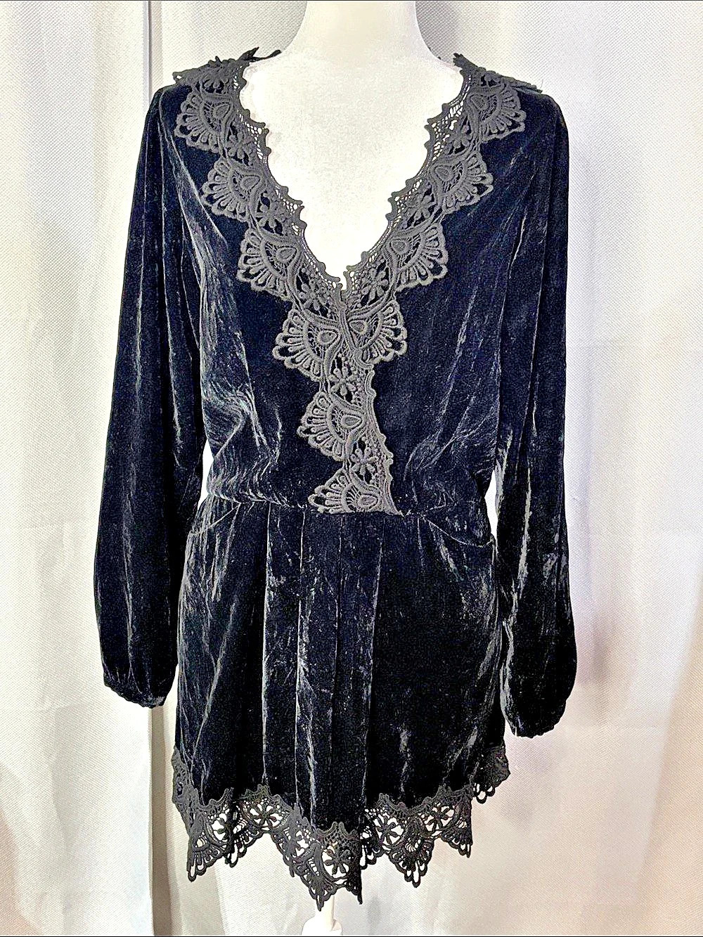 Free People Black Premiere Velvet Dreams Mini Dress Small